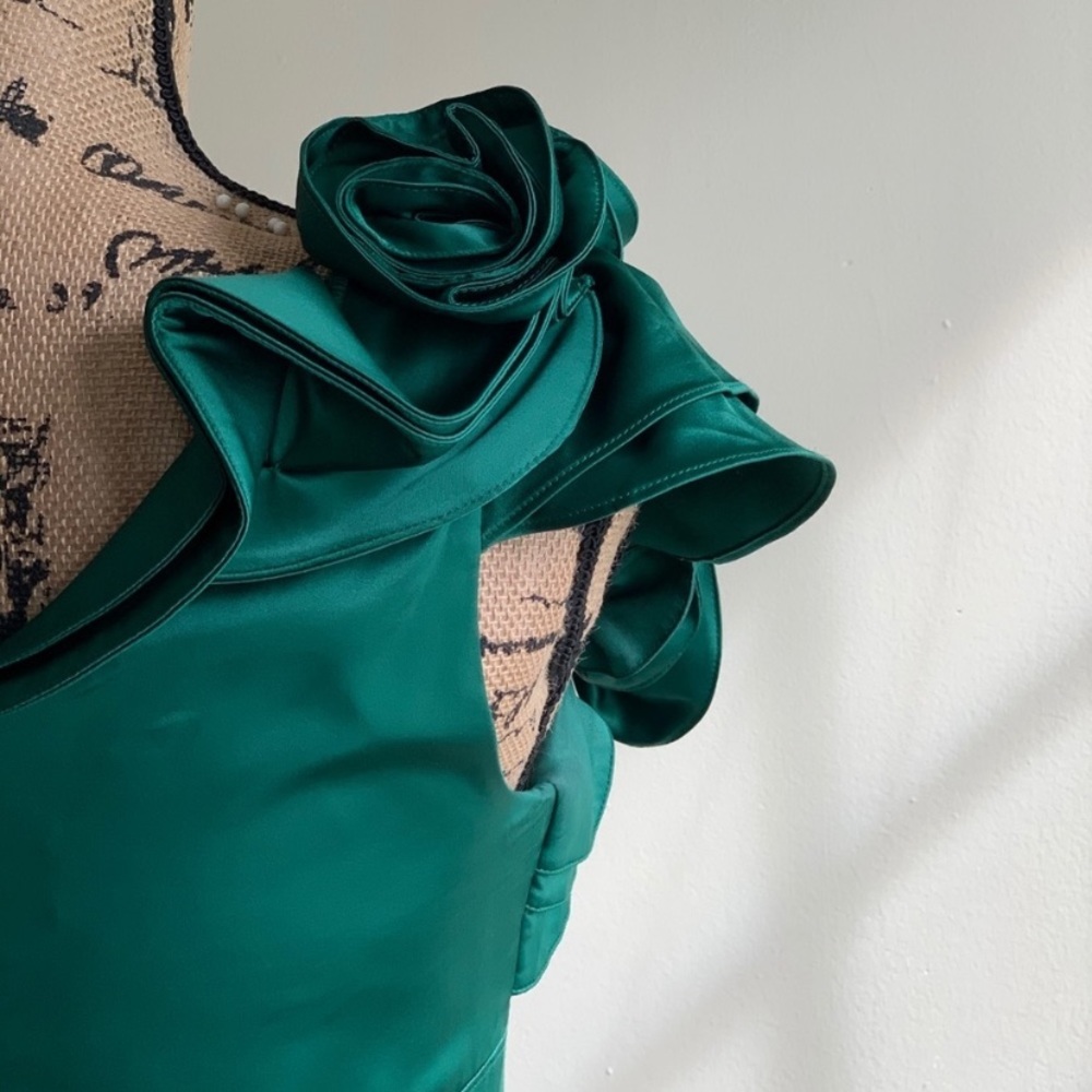 Jessica Simpson one shoulder dress